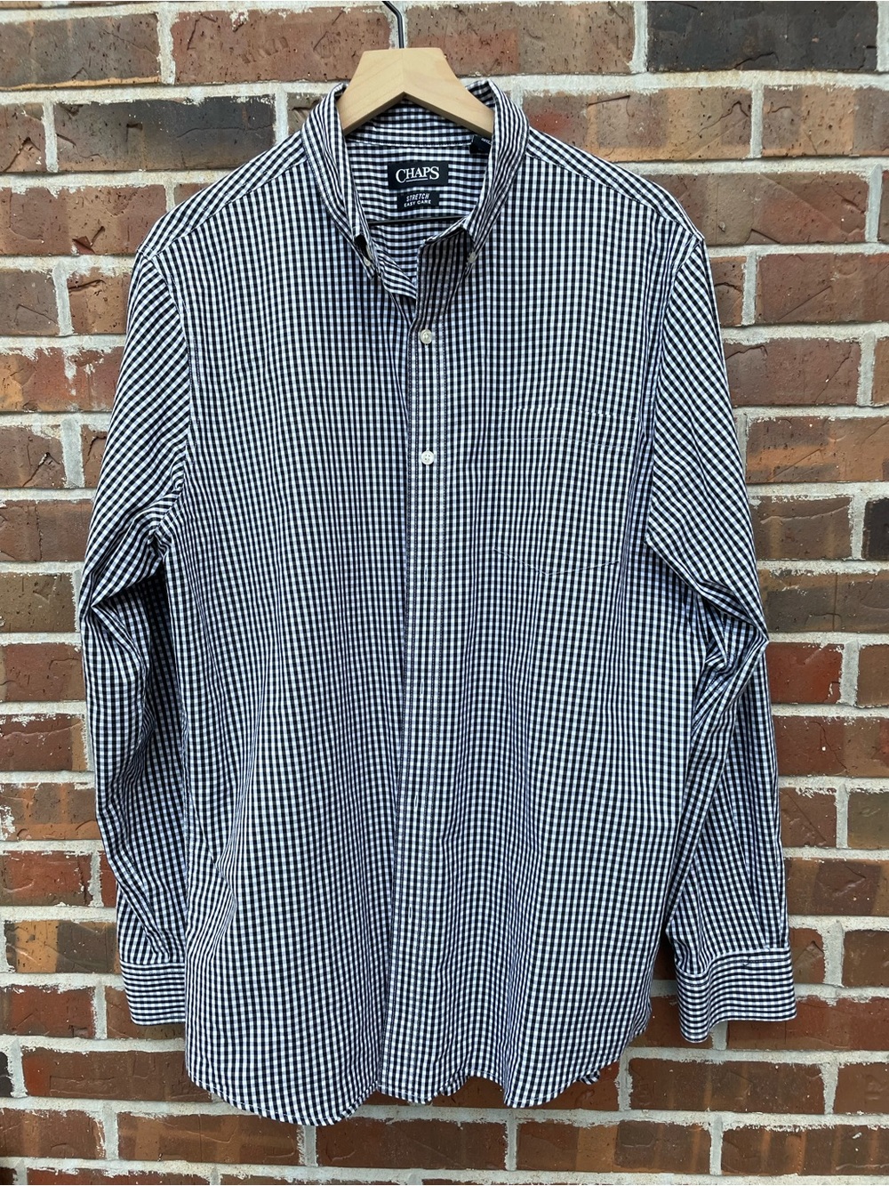 Chaps Men's Navy & White Check Button-Down Shirt